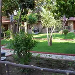 Poseidon Ξενοδοχείο 2*
