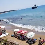 Poseidon Ξενοδοχείο 2*