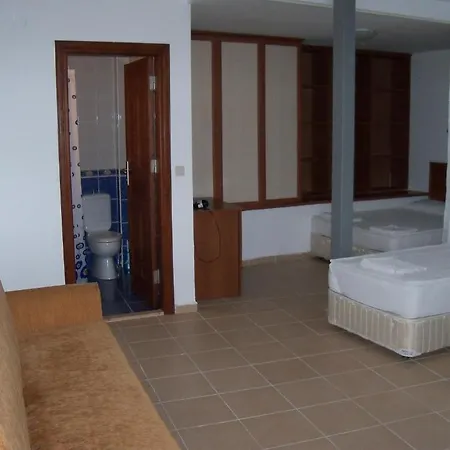 Otel Poseidon 2*