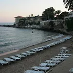 Poseidon Hotel 2*