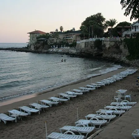 Poseidon Hotel 2*